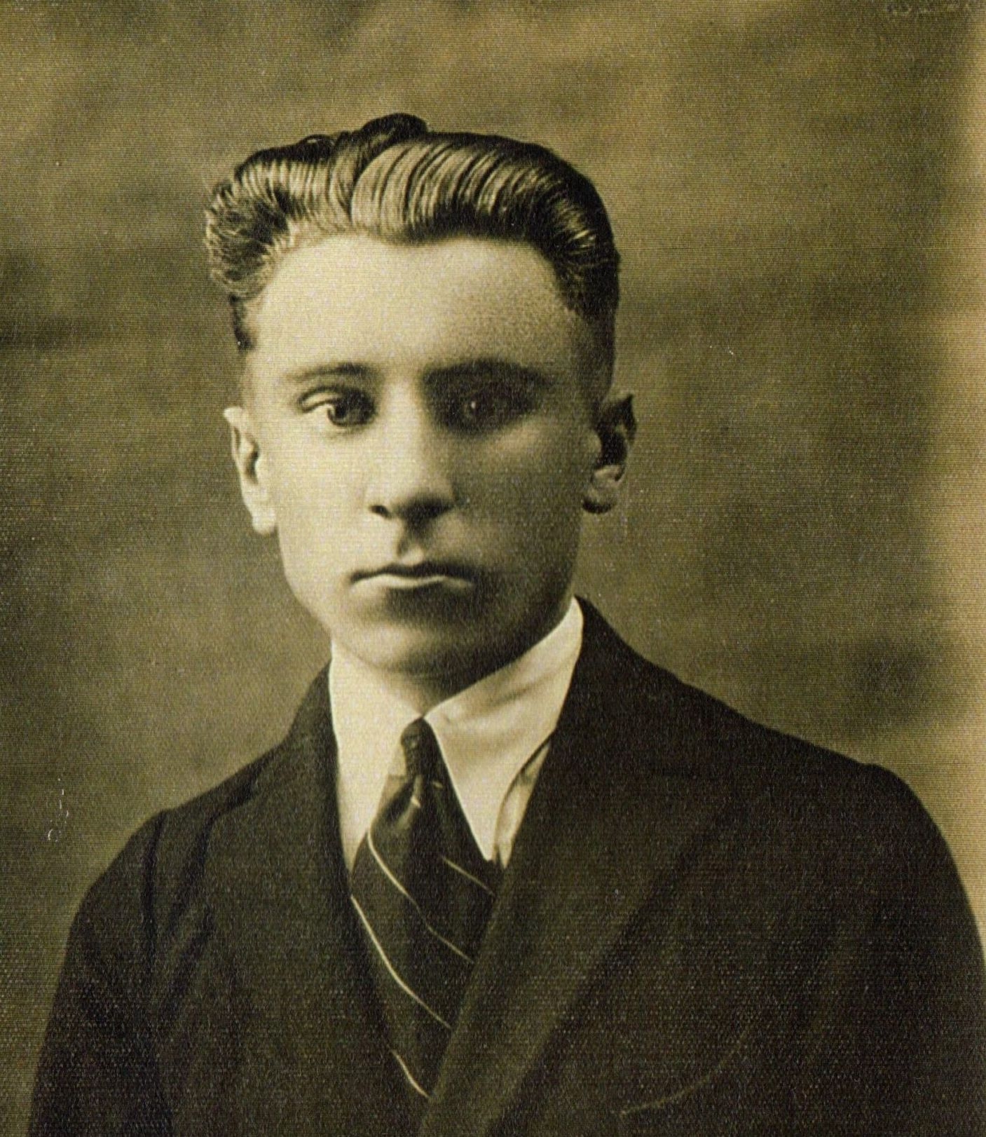 Žurnalistas J. Būtėnas