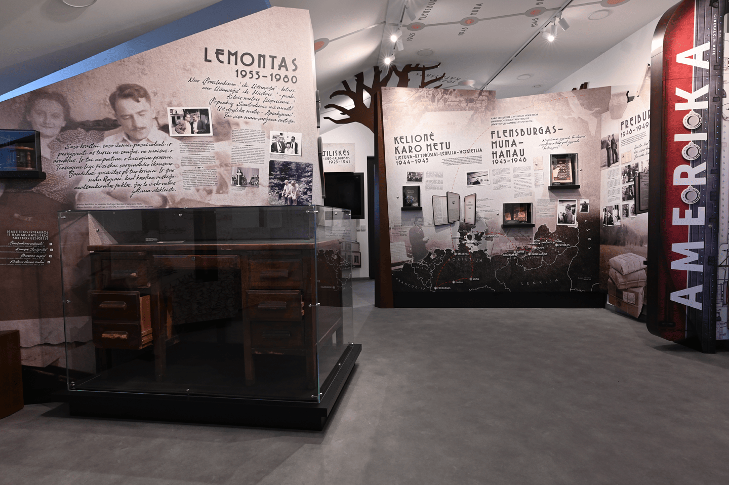 M. Katiliškio muziejus bibliotekoje