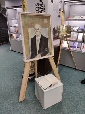 Portretas muziejuje (aut. A. Krištopaitis)