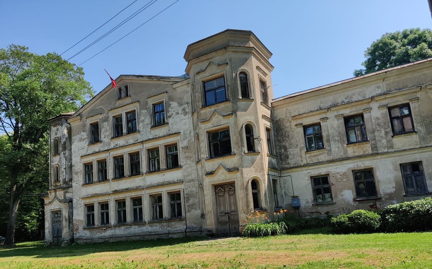 Gulbinėnų dvaras